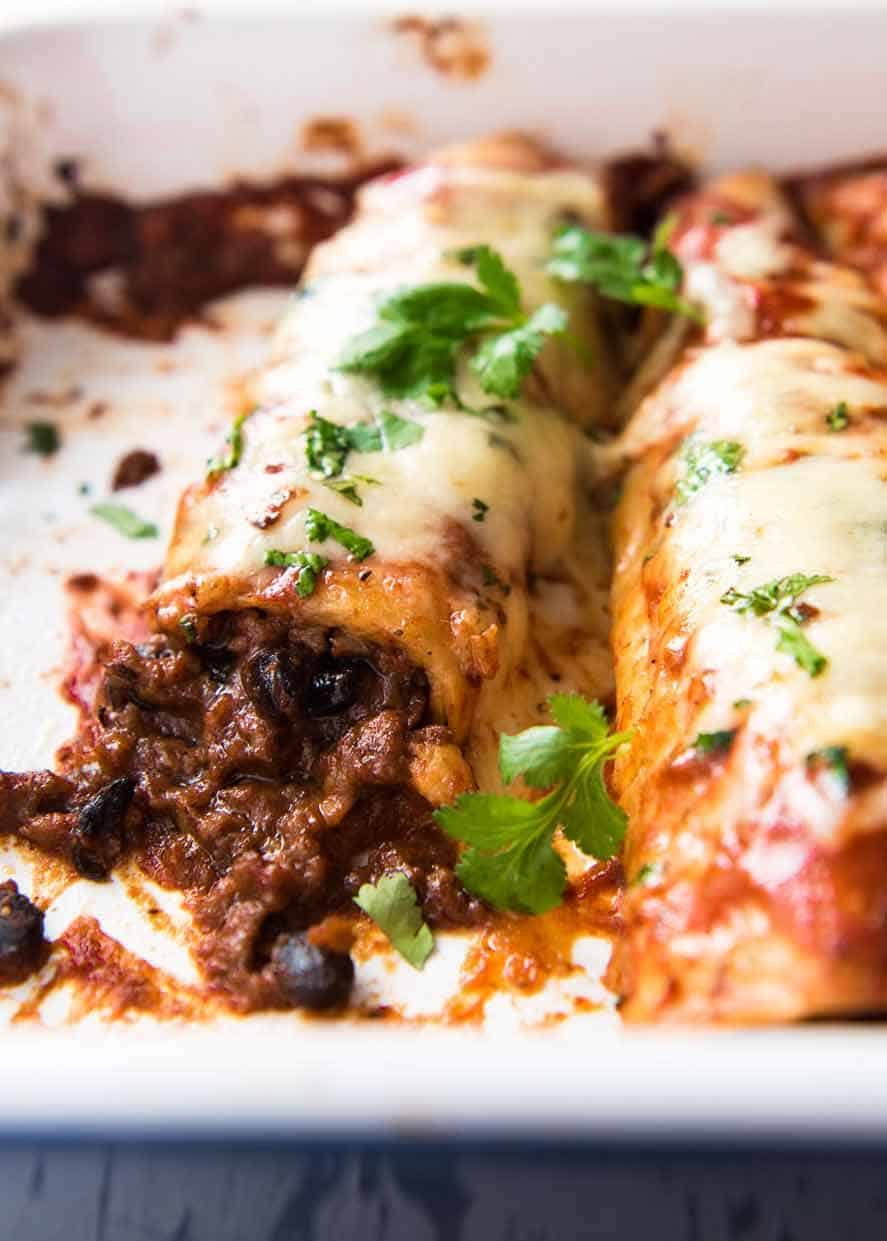 Make Delicious Beef Enchiladas: Homemade Sauce & Juicy Filling